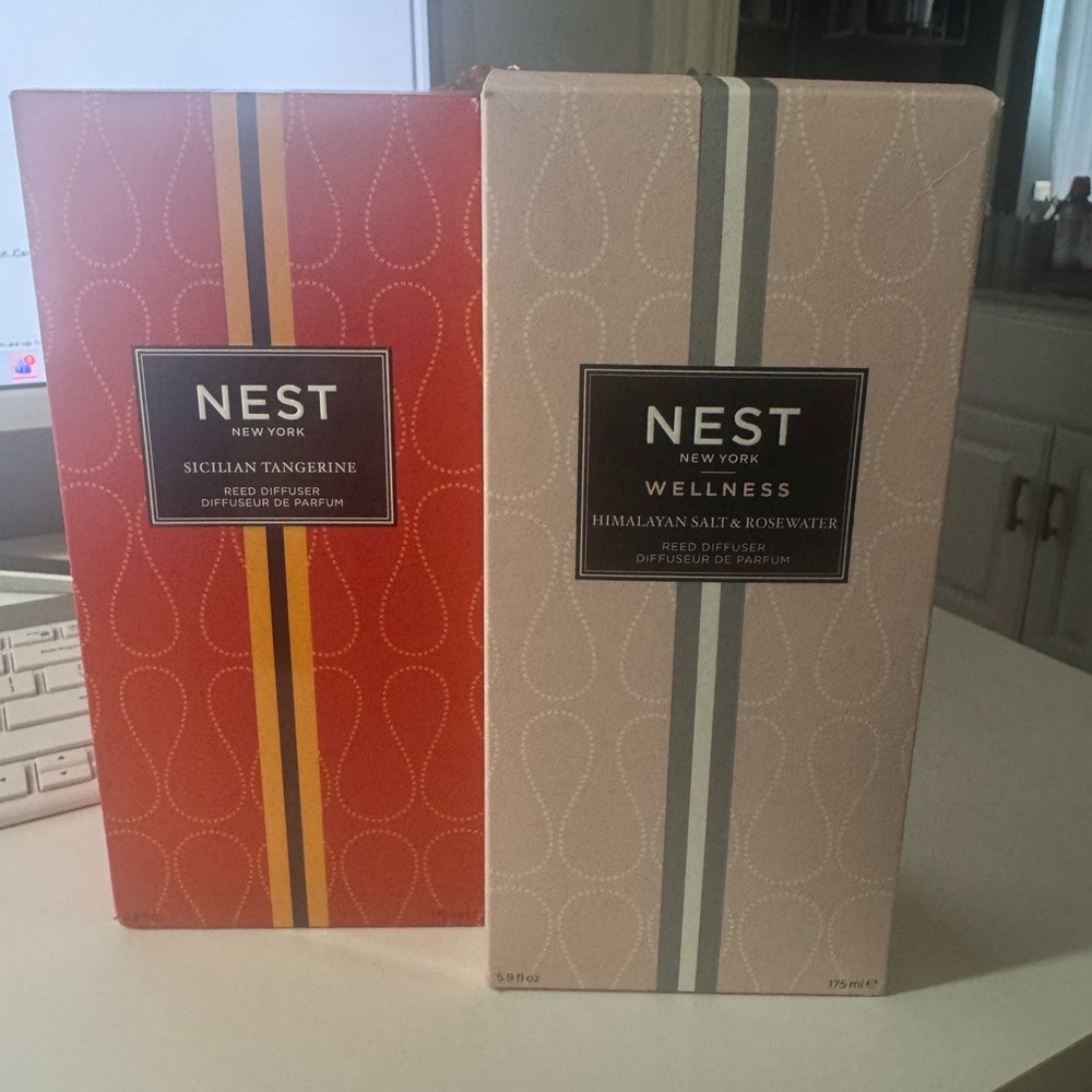 NEST Fragrances Wellness and Sicilian Tangerine Set - Pink and Red